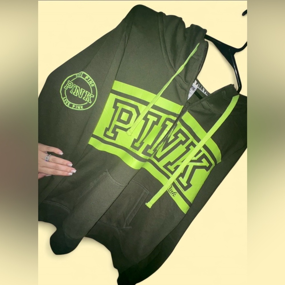 PINK Victoria’s Secret Neon Green Logo Half Zip Hoodie Size Medium - Picture 5 of 7